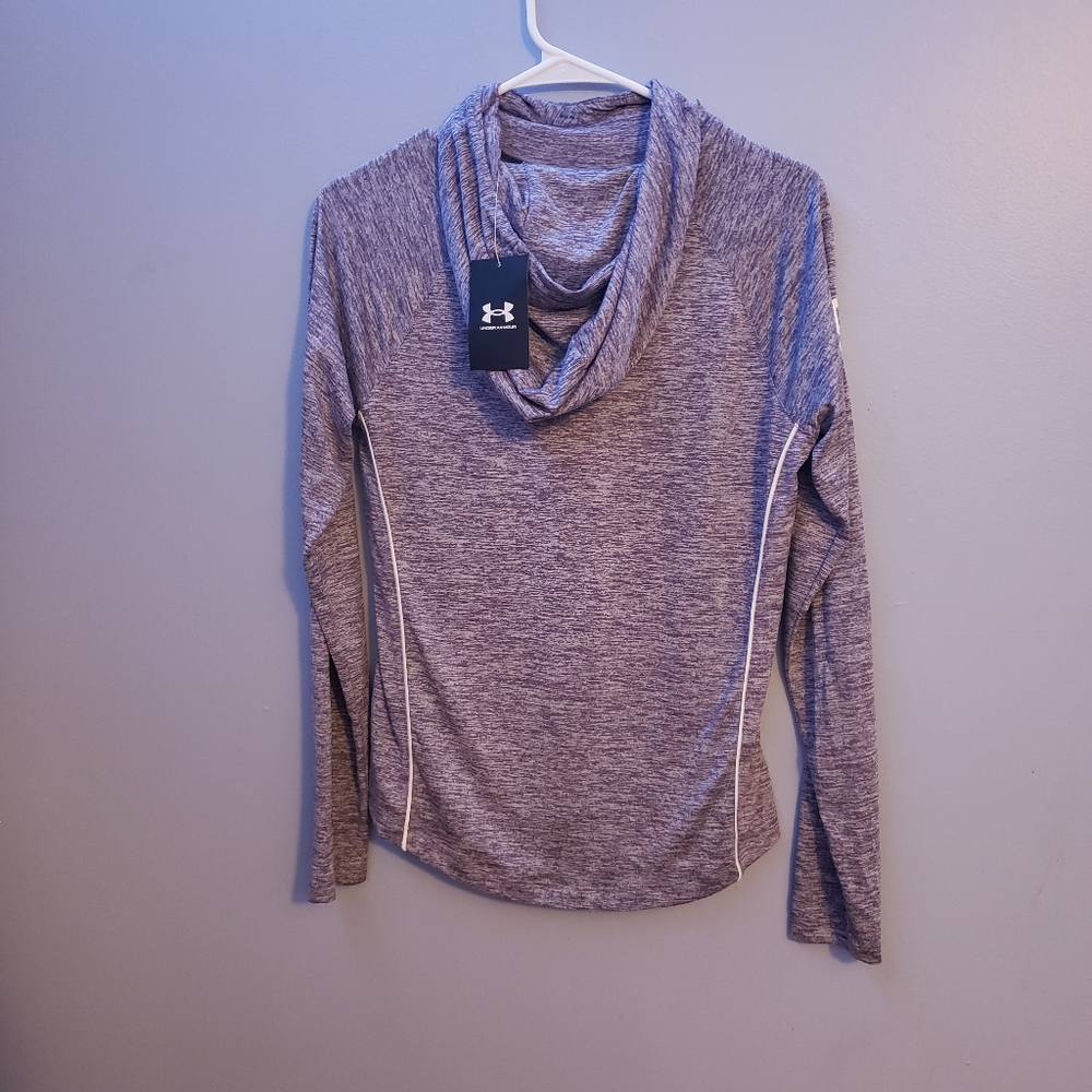 Under Armour sweatshirt